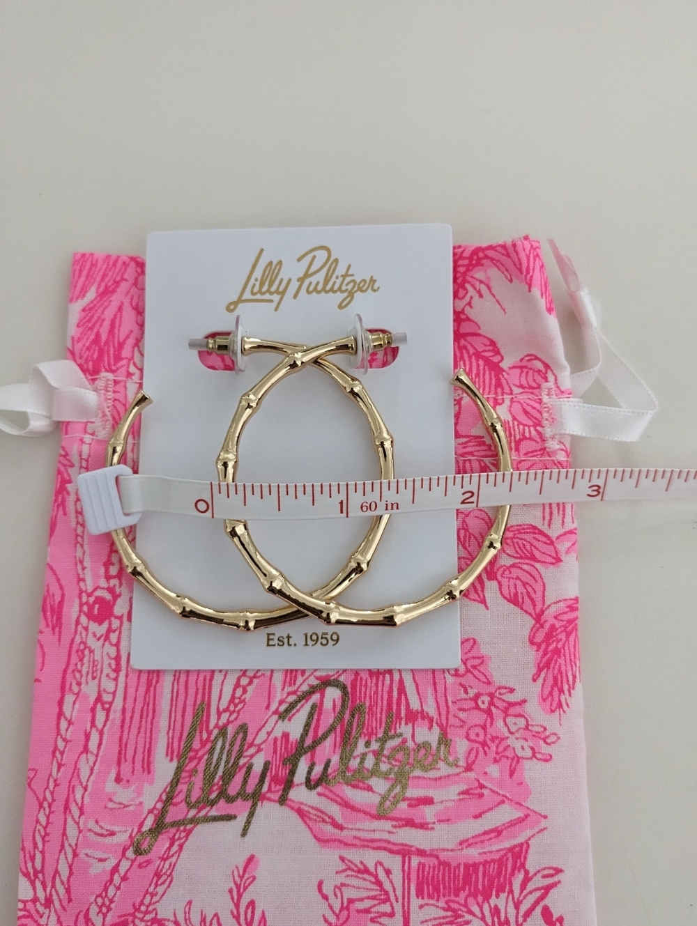 NWT! Lilly Pulitzer Bamboo Forest Hoop Earrings In Gold Metallic - Picture 7 of 10